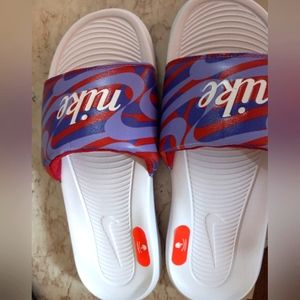*NWT* Nike Woman's Slides Size 8, 9 & 10